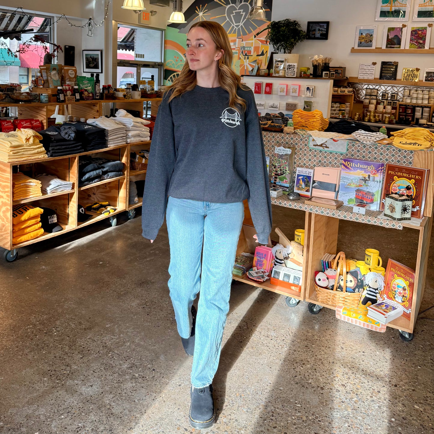 Bridge Emblem Crew - Dark Heather