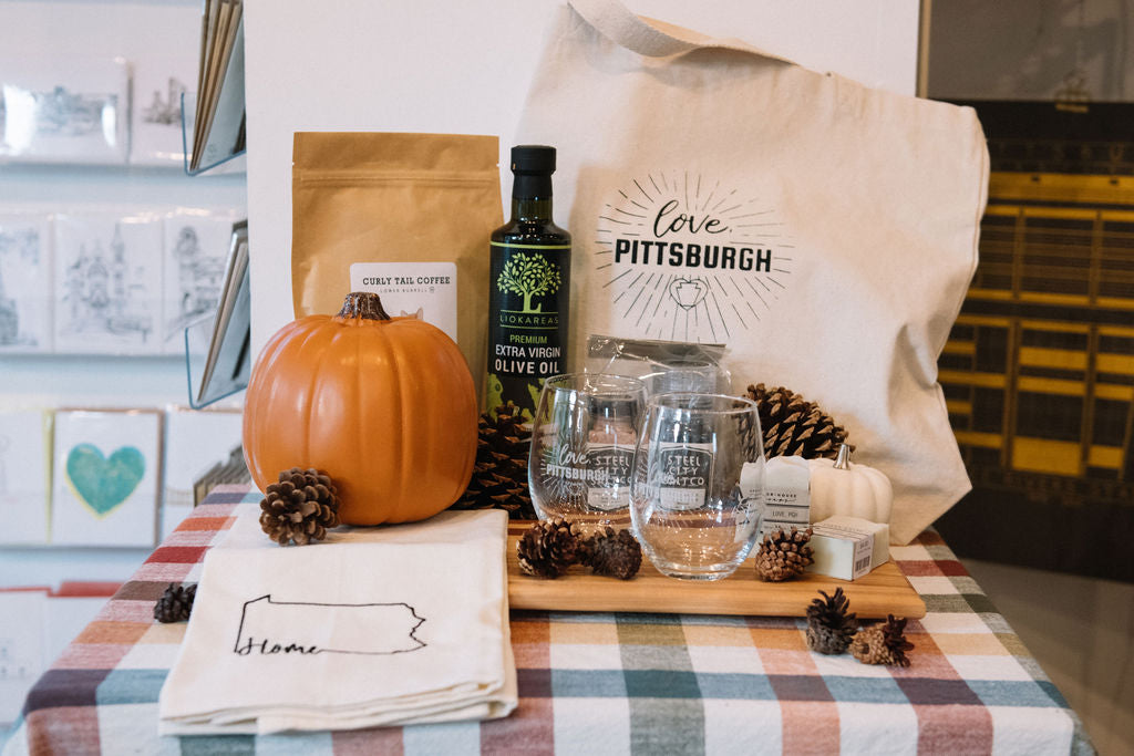 7 Thoughtful Thanksgiving Host Gifts