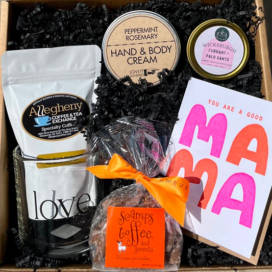 Mommin’ It Gift Box